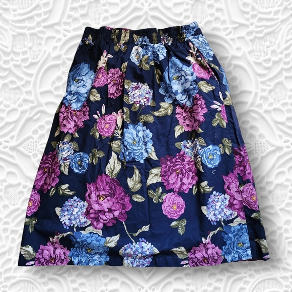 JANE & DELACEY floral skirt size Medium - Picture 2 of 3